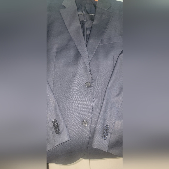 Michael Kors Men’s Dark Navy Suit – Jacket 40R / Pants 34 - Picture 3 of 16